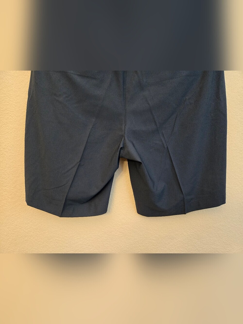 Greg Norman Men's Performance Shorts Sz 34 Stretch Comfort Golf Tennis Walking - Picture 7 of 12